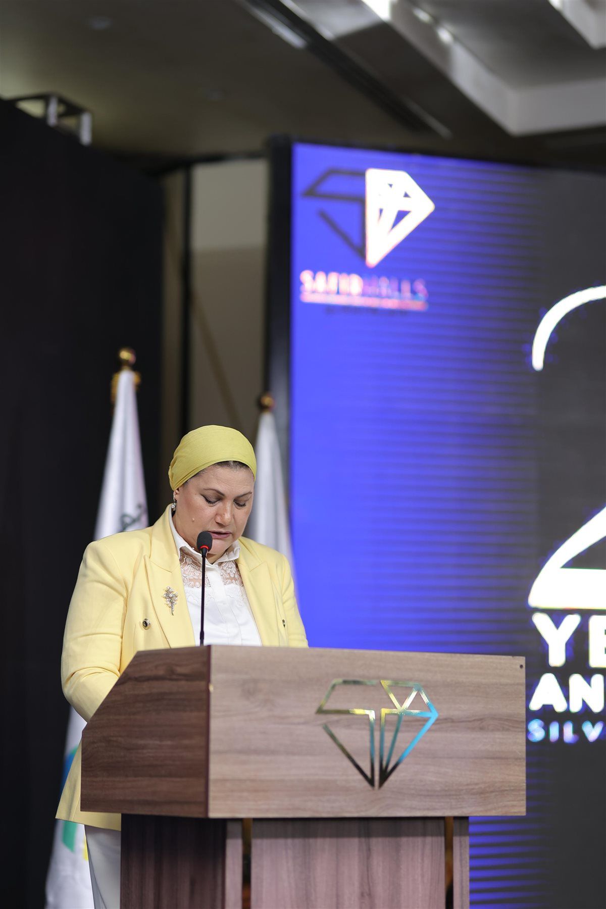 2d87c39e75.jpg
