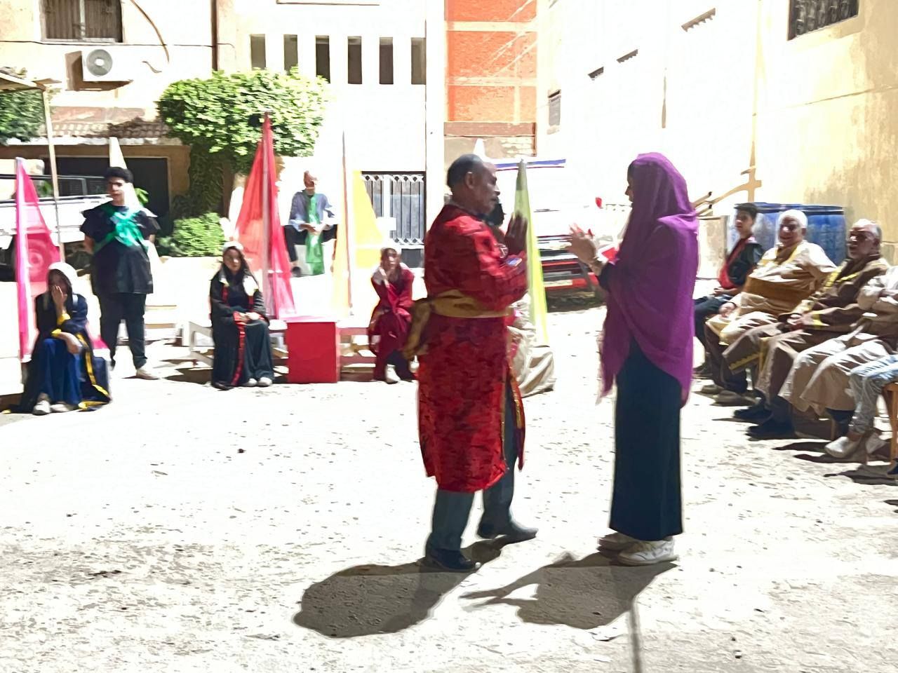 قد تكون صورة ٩ أشخاص