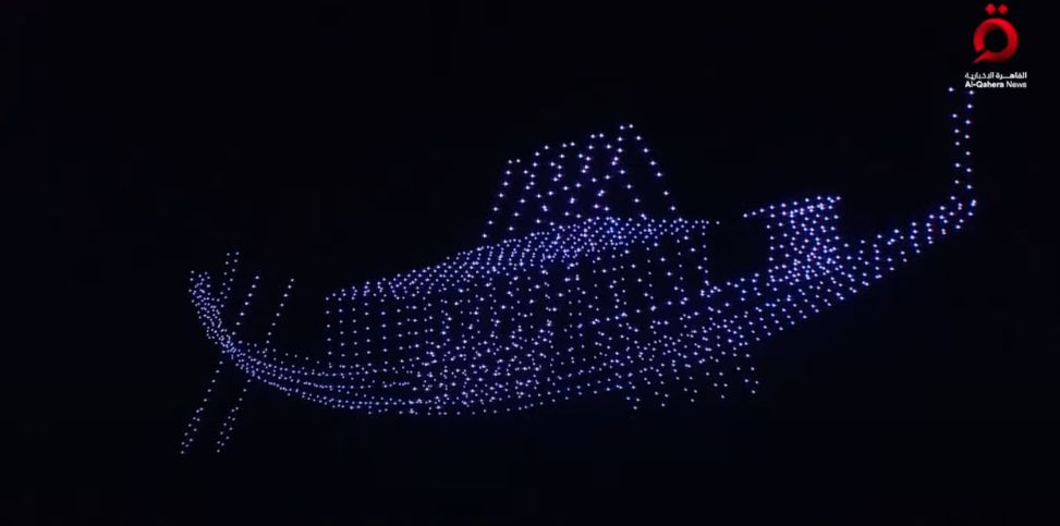 مراكب الملك خوفو تزين سماء القاهرة 