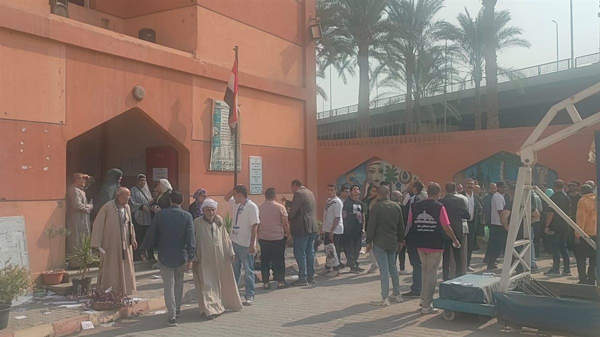 طوابير الانتخابات تتصدر المشهد في منطقة بولاق الدكرور 