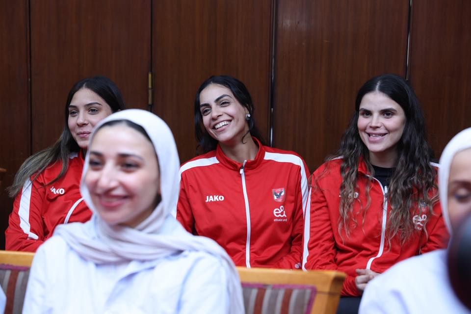 من تكريم سيدات السلة من تكريم سيدات السلة