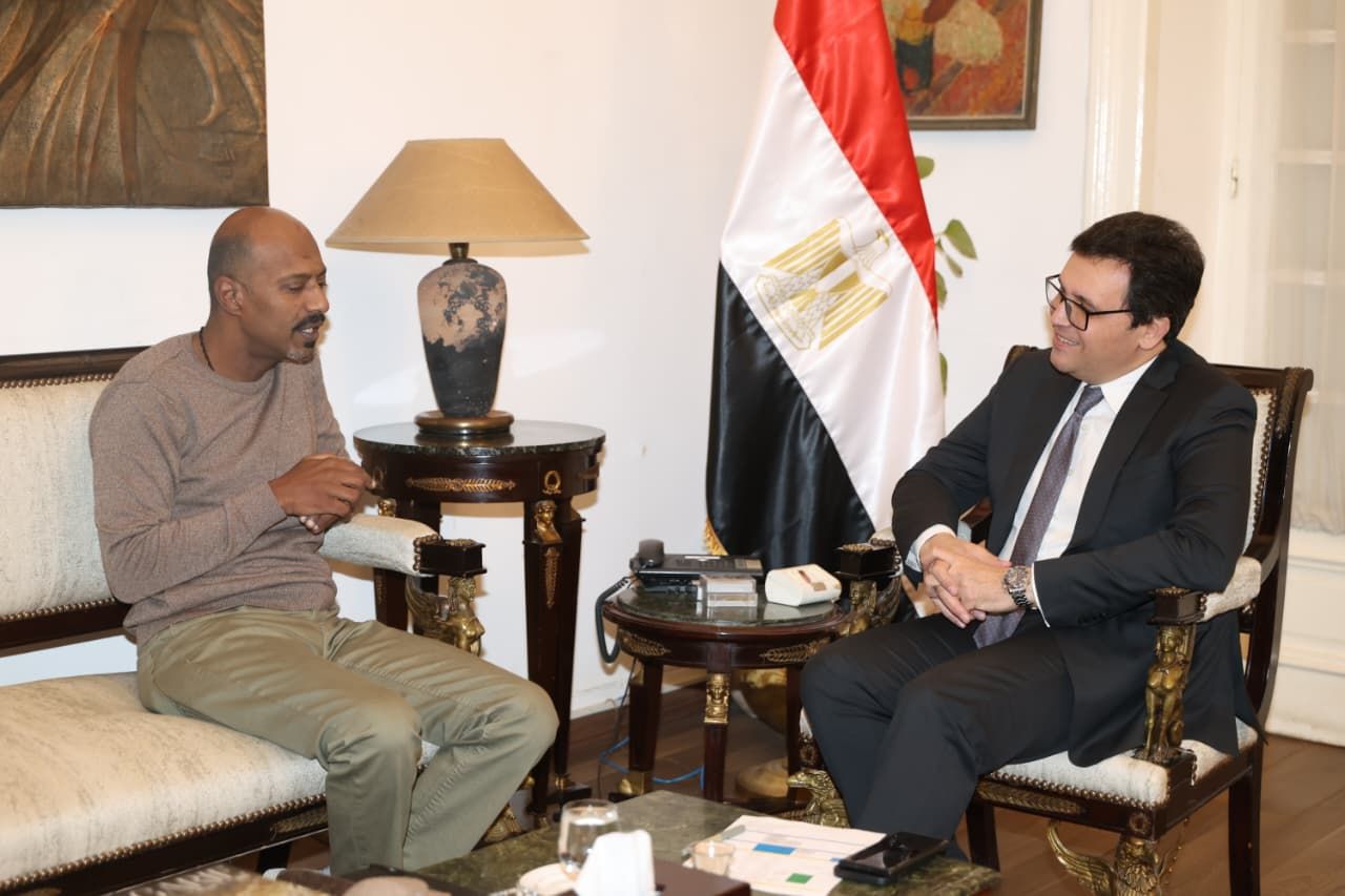 وزير الثقافة والفنان أمير صلاح الدين