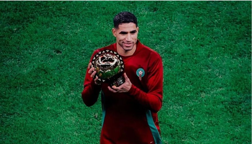 أشرف حكيمي لاعب منتخب المغرب ونادي باريس سان جيرمان أشرف حكيمي لاعب منتخب المغرب ونادي باريس سان جيرمان