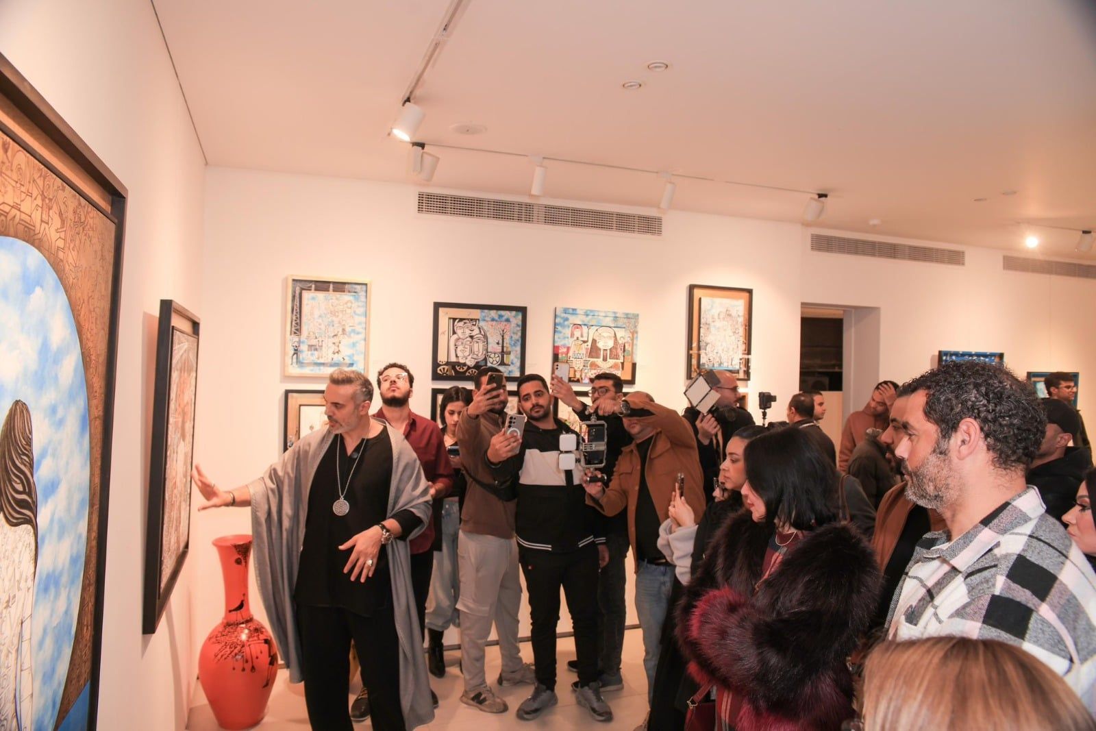 معرض بناء الإنسانية