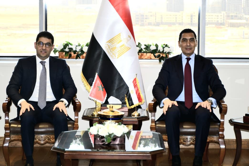 جوهر نبيل ونظيره المغربى جوهر نبيل ونظيره المغربى