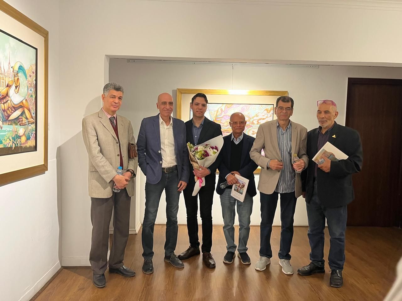 الرسامين جمال هلال وعصام طه والدكتور خالد سرور الرسامين جمال هلال وعصام طه والدكتور خالد سرور