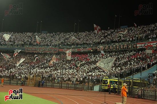 جماهير الزمالك بالمدرجات (7)