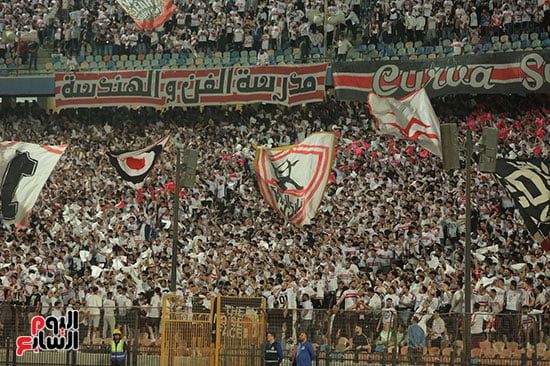جماهير الزمالك بالمدرجات (4)