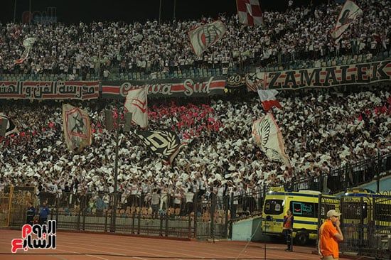 جماهير الزمالك بالمدرجات (2)