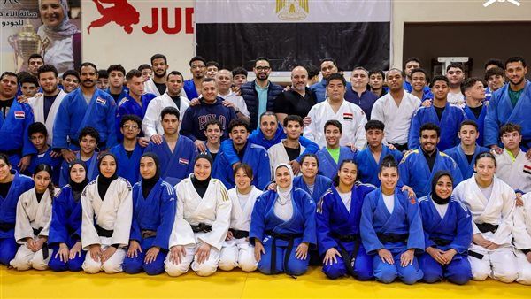 محمد مطيع يدعم منتخب