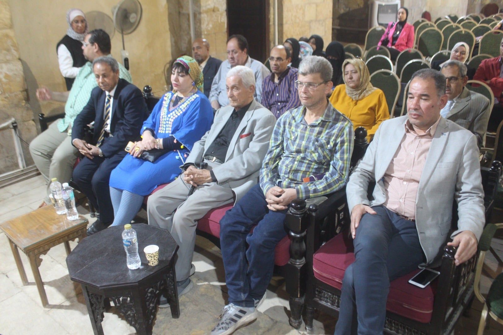 الناقد الكبير يوسف نوفل