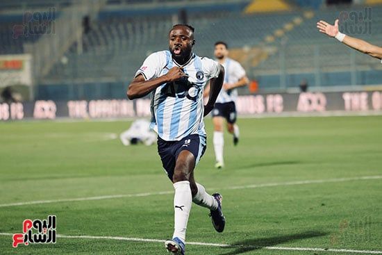 مباراه بيراميدز والاهلى (13)