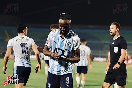 مباراه بيراميدز والاهلى (4)