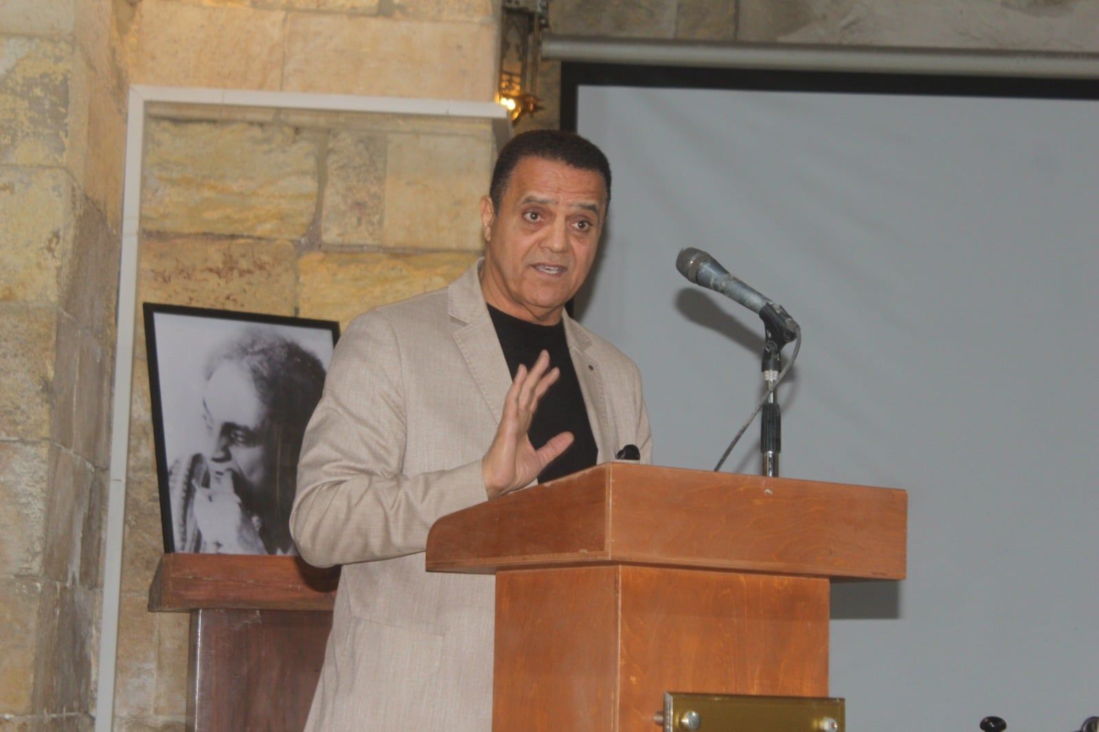 فاعليات الندوة