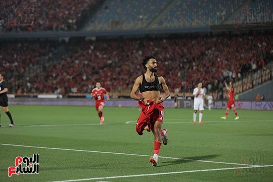 احتفال حسين الشحات بالهدف الثانى
