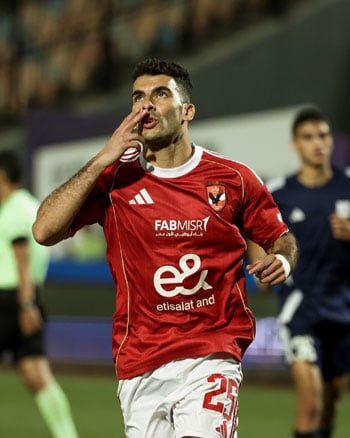 احتفال زيزو بالهدف