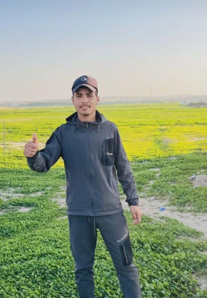 عماد نجل السيدة حكمت