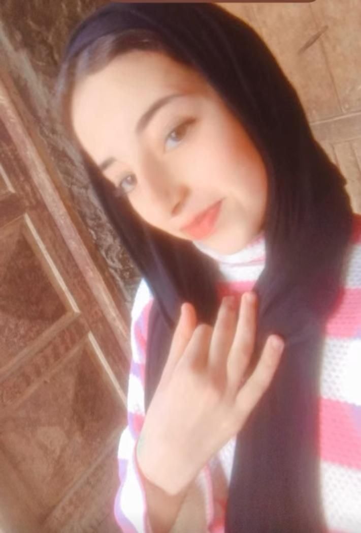الطالبة ملك أحمد