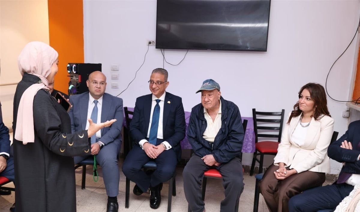 محافظ الجيزة يهنئ نزلاء دار تكريم هدية بركات بعيد الأضحى ويؤكد استمرار دعم دور الرعاية الاجتماعية