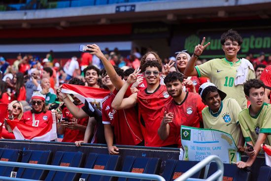 جمهور منتخب مصر فى مباراة البرازييل جمهور منتخب مصر فى مباراة البرازييل