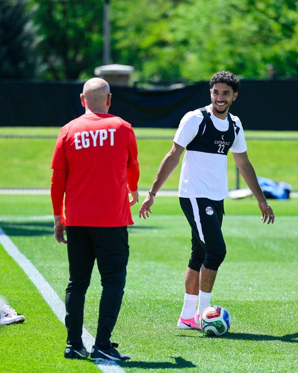 عمر مرموش لاعب منتخب مصر