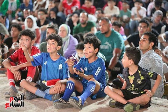 حضور جماهيرى