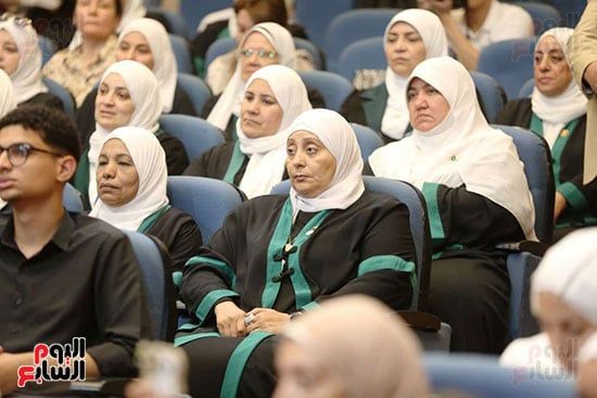 جانب من الحضور (2) جانب من الحضور (2)