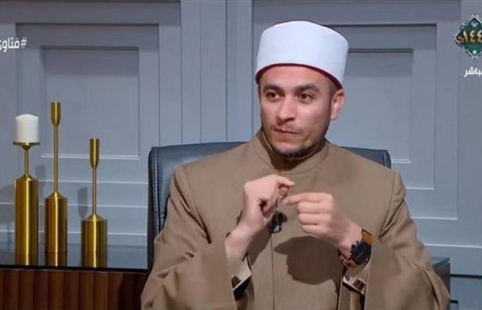 أمين
      الفتوى
      يوضح
      أقوى
      علاج
      للسحر
      والحسد