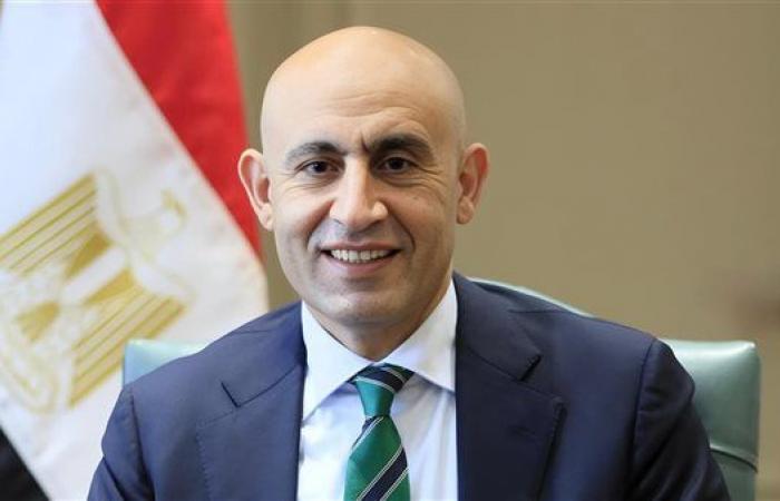شباب
      الخريجين
      كلمة
      السر
      في
      امتحانات
      الثانوية
      العامة
      2025..
      ما
      القصة؟