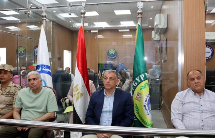 الإسماعيلية
      تستعد
      لانطلاق
      ماراثون
      الثانوية
      العامة
      وسط
      خطة
      تأمين
      محكمة
      وتنسيق
      شامل
      بين
      الجهات