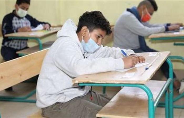 نتيجة
      الصف
      الثالث
      الإعدادي
      2025
      محافظة
      الشرقية..
      رابط
      الاستعلام
      من
      المواقع
      الرسمية