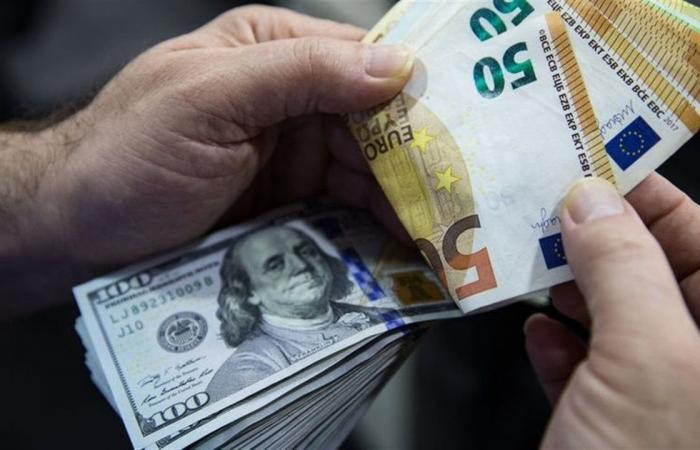 سعر
      صرف
      اليورو
      مقابل
      الجنيه
      المصري
      اليوم
      الإثنين
      16
      يونيو
      2025