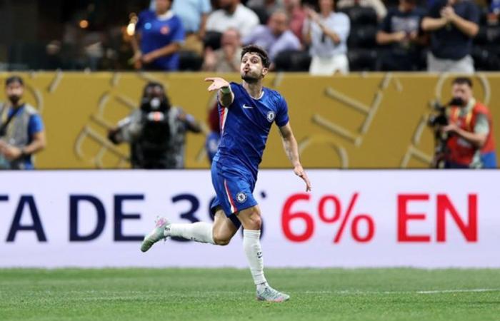 تشيلسي
      الإنجليزي
      ينتصر
      على
      لوس
      أنجلوس
      الأمريكي
      (0/2)
      في
      كأس
      العالم
      للأندية