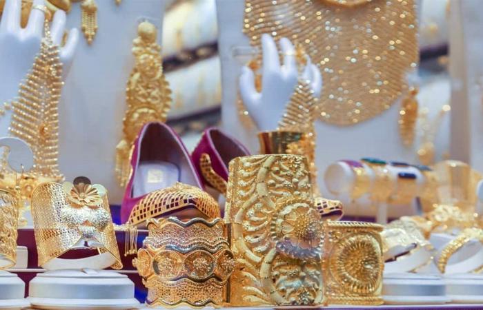 سعر
      الذهب
      اليوم
      الثلاثاء
      17
      يونيو
      2025:
      كم
      يبلغ
      سعر
      الجنيه
      الذهب؟