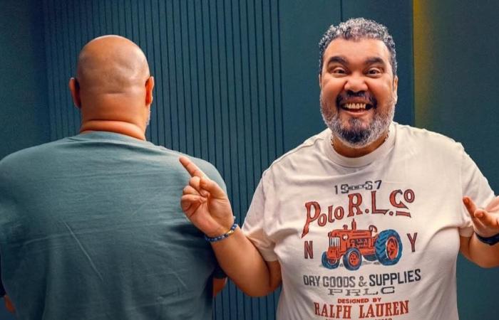 غدًا..
      أحمد
      فتحي
      ضيف
      معتز
      التوني
      في
      برنامج
      فضفضت
      أوي