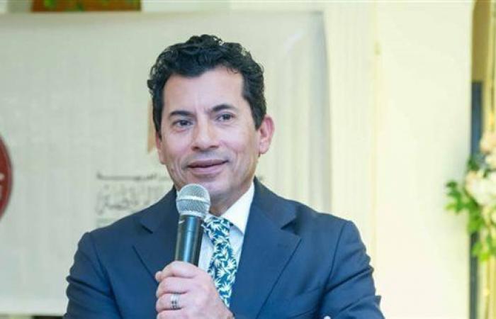 وزير
الشباب
والرياضة:
دعمت
الأهلي
والزمالك
بالتساوي..
وتسريبات
قانون
الرياضة
غير
دقيقة
ولم
أبحث
إقالة
الخطيب