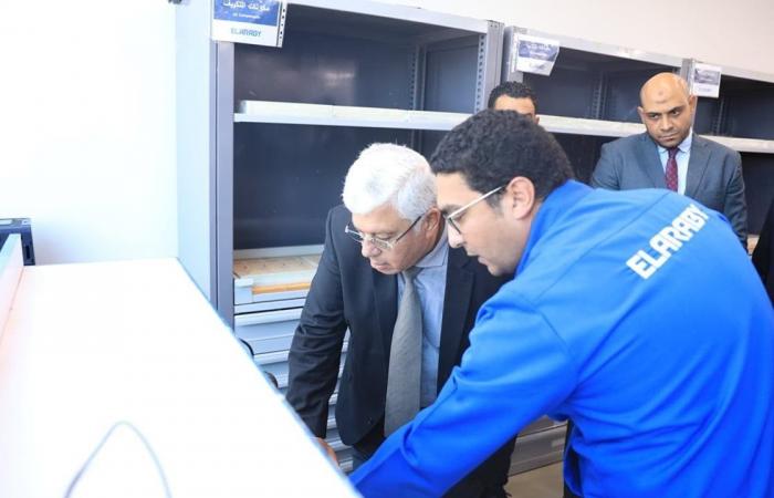 وزير
      التعليم
      العالي:
      لدينا
      14
      جامعة
      تكنولوجية
      ترتبط
      بشراكات
      مع
      جهات
      صناعية