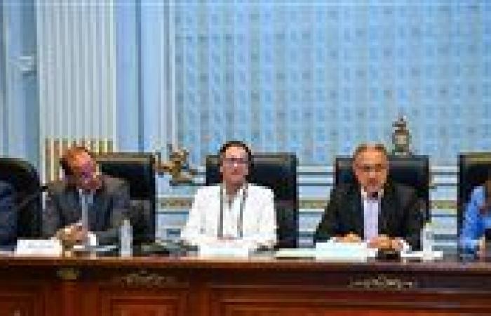 وزيرة
      البيئة
      تشارك
      النواب
      أهم
      مستجدات
      الملفات
      البيئية
      المحلية
      والدولية