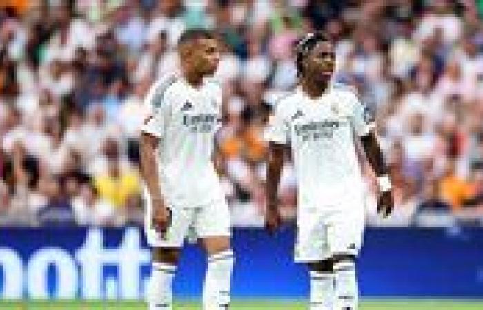 فينسيوس
      جونيور
      يقود
      تشكيل
      ريال
      مدريد
      المتوقع
      أمام
      الهلال
      في
      قمة
      كأس
      العالم
      للأندية