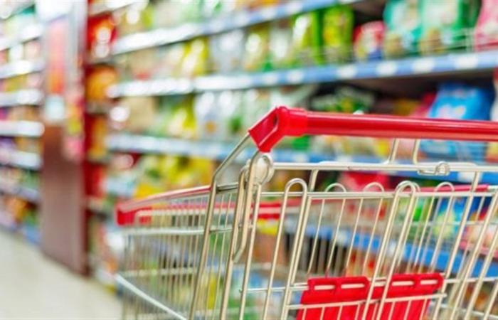 عضو
      لجنة
      الزيوت:
      لا
      زيادات
      فى
      الأسعار
      منذ
      6
      أشهر
      واستقرار
      السوق
      مستمر