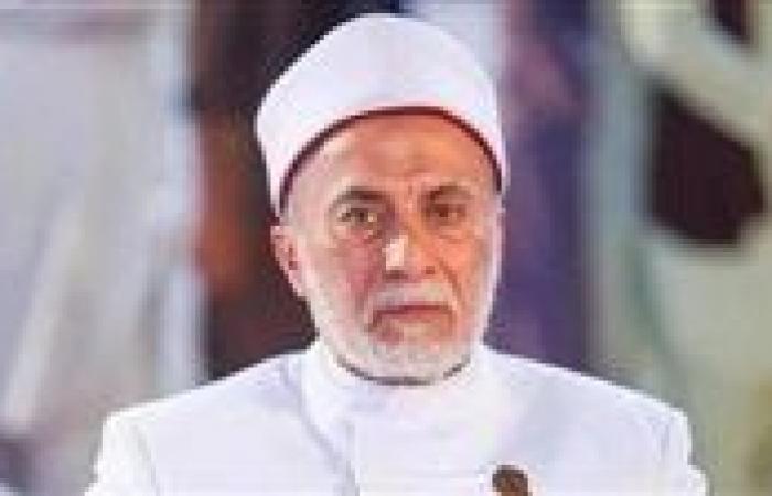 أزهري:
      النبي
      ﷺ
      أول
      خلق
      الله
      من
      جهة
      نوره
      وروحه
      لا
      من
      جهة
      جسده