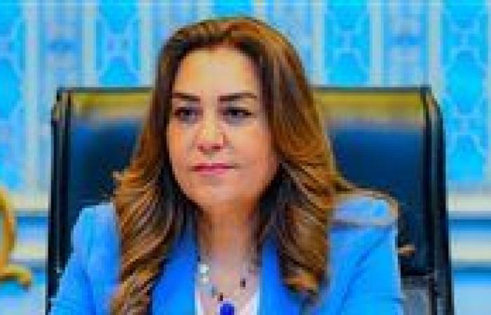 مبادرة
"المسئولية
المجتمعية
والسكن
الكريم"..
شراكة
جديدة
لتحقيق
العدالة
الاجتماعية
وتحسين
معيشة
الأسر
الأولى
بالرعاية