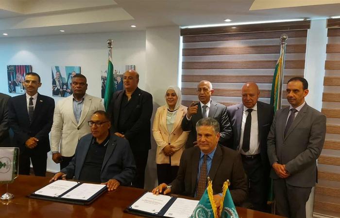 رسميًا..
      الأكاديمية
      البحرية
      تستضيف
      معسكر
      "المصرى"
      ببورسعيد