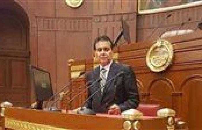 «منعرفش
      الفرق
      بين
      أيمن
      عاشور
      وإمام
      عاشور»..
      ونائب
      يوجه
      انتقاداً
      لوزارة
      التعليم
      العالي