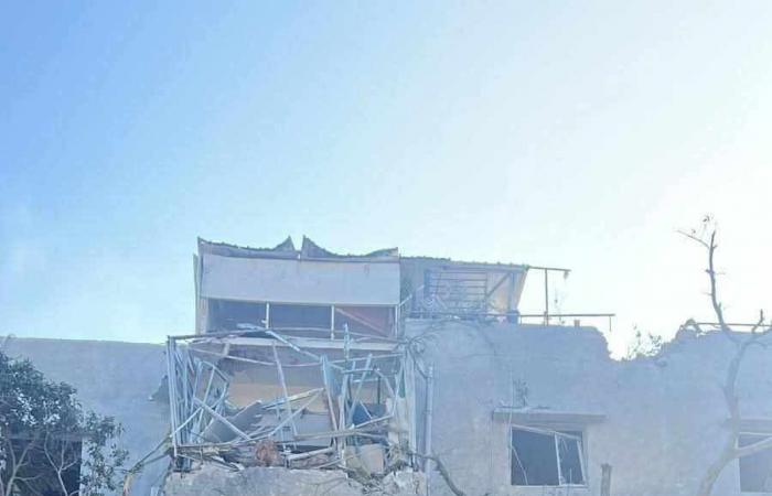 صور
      |
      صواريخ
      إيرانية
      تضرب
      تل
      أبيب
      وحيفا
      ونتانيا:
      دمار
      واسع
      في
      مواقع
      استراتيجية