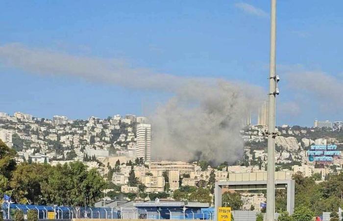 صور
      |
      صواريخ
      إيرانية
      تضرب
      تل
      أبيب
      وحيفا
      ونتانيا:
      دمار
      واسع
      في
      مواقع
      استراتيجية