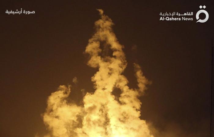 عاجل..
      شهداء
      ومصابون
      جراء
      قصف
      الاحتلال
      خيام
      النازحين
      في
      خان
      يونس
