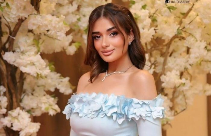 فخورة..
      ملك
      زاهر
      تعلق
      على
      تكريمها
      كأفضل
      أداء
      تمثيلي
      عن
      مسلسل
      سيد
      الناس
