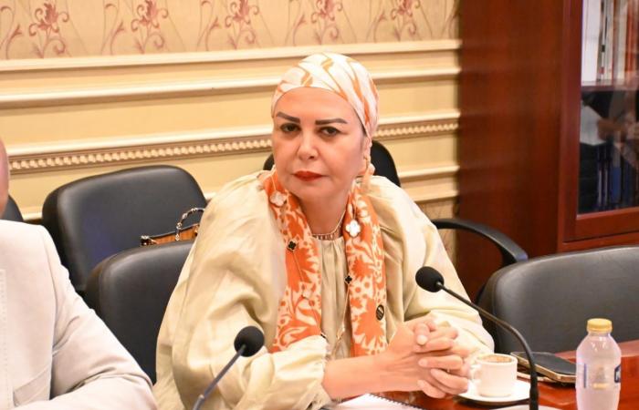 لجان
      البرلمان
      تؤكد
      دعمها
      الكامل
      للمجلس
      القومي
      لحقوق
      الإنسان
      كهيئة
      وطنية
      مستقلة