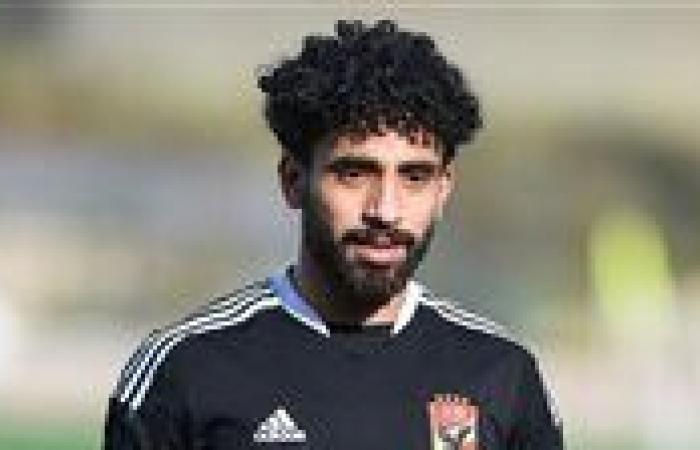مروان
      عطية
      لاعب
      الأهلي:
      حزين
      بسبب
      غيابي
      عن
      مواجهة
      بورتو..
      ولكن
      الجميع
      على
      قدر
      المسؤولية